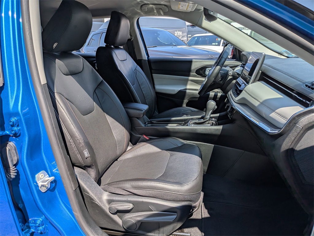 2022 Jeep Compass Limited photo 23