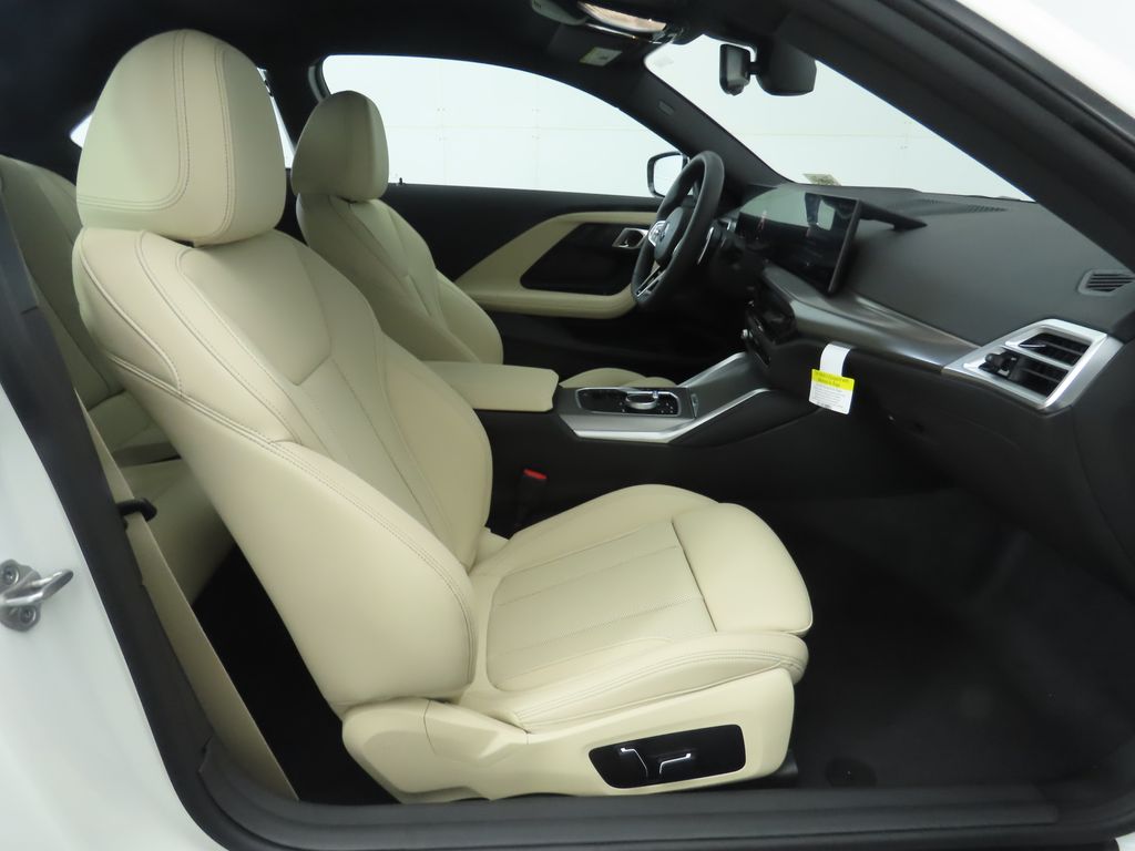 2025 Bmw 230i photo 20