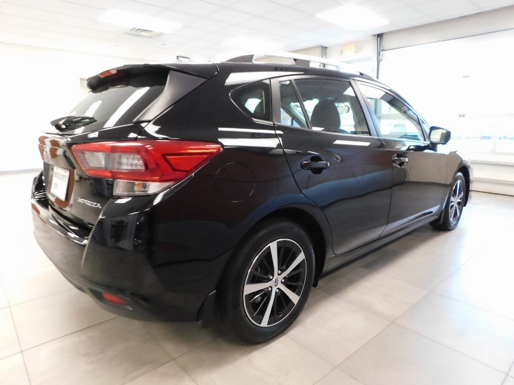 2023 Subaru Impreza Premium photo 3