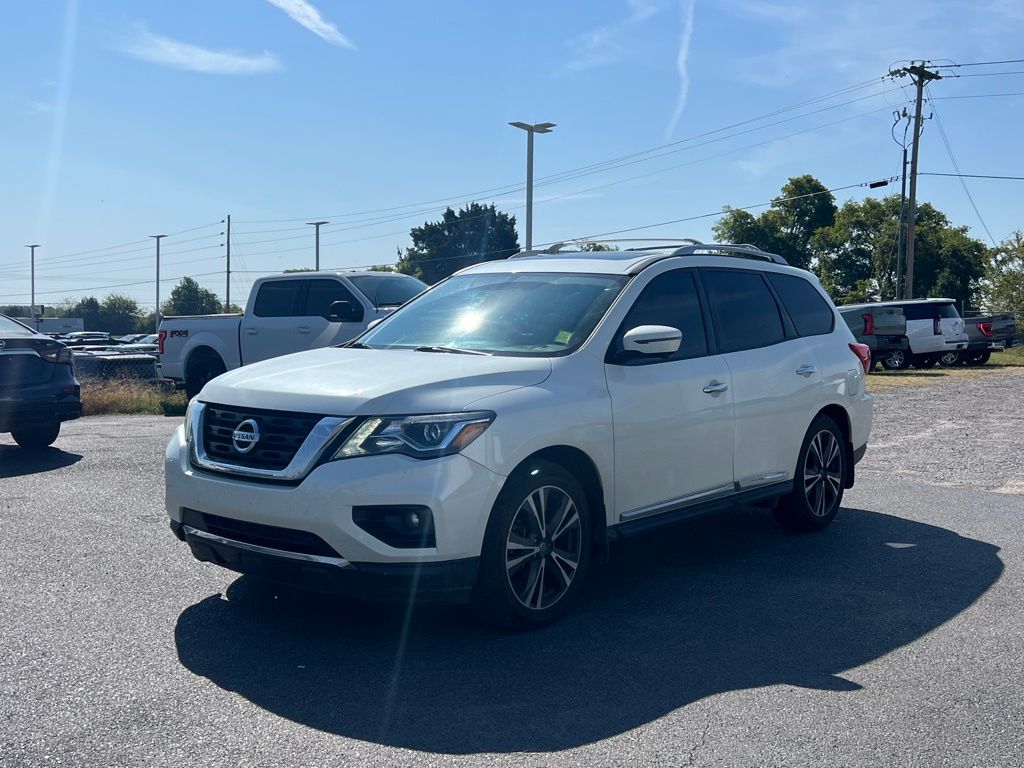 2019 Nissan Pathfinder Platinum photo 8