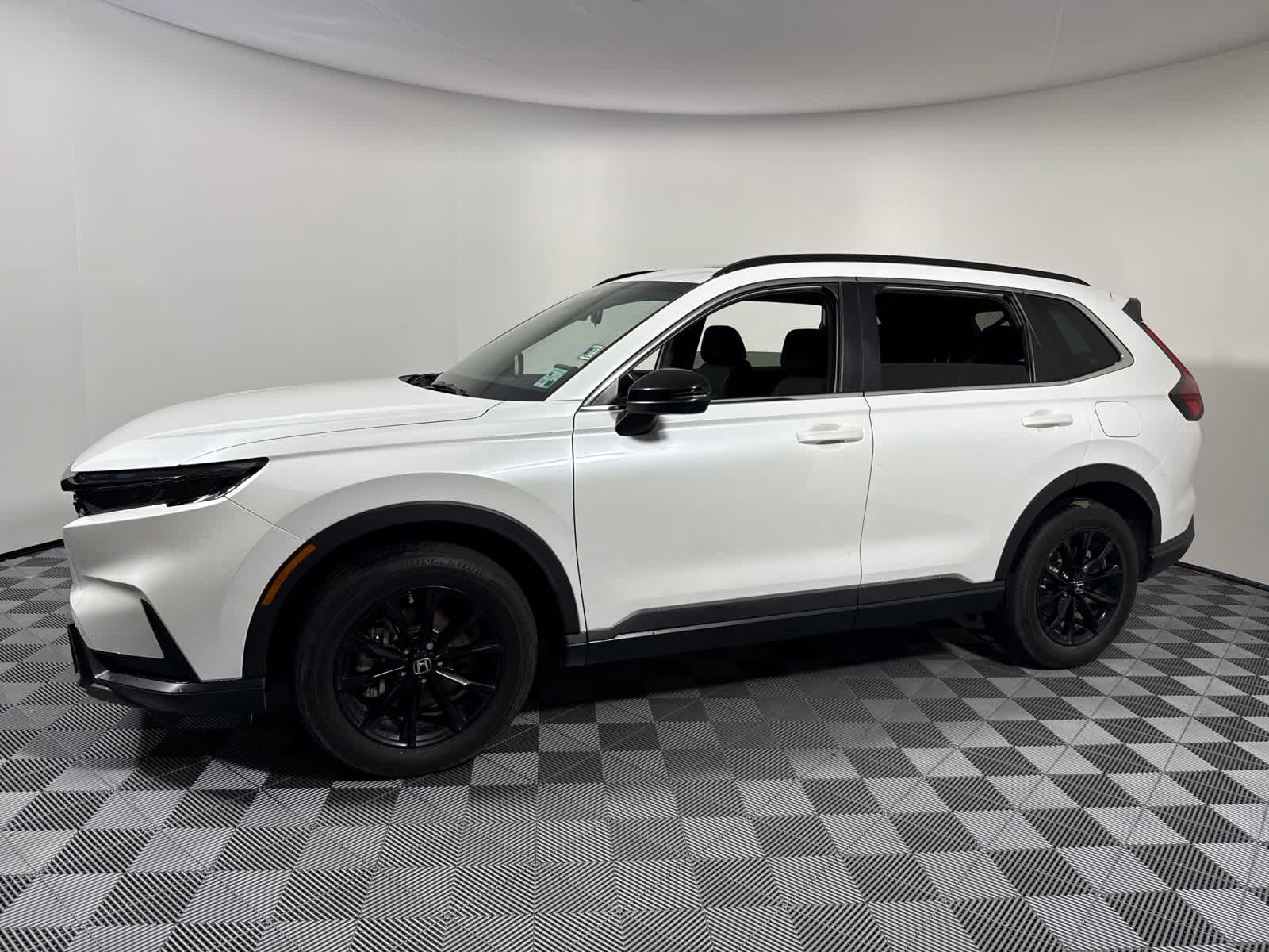 2023 Honda CR-V Hybrid Sport photo 3