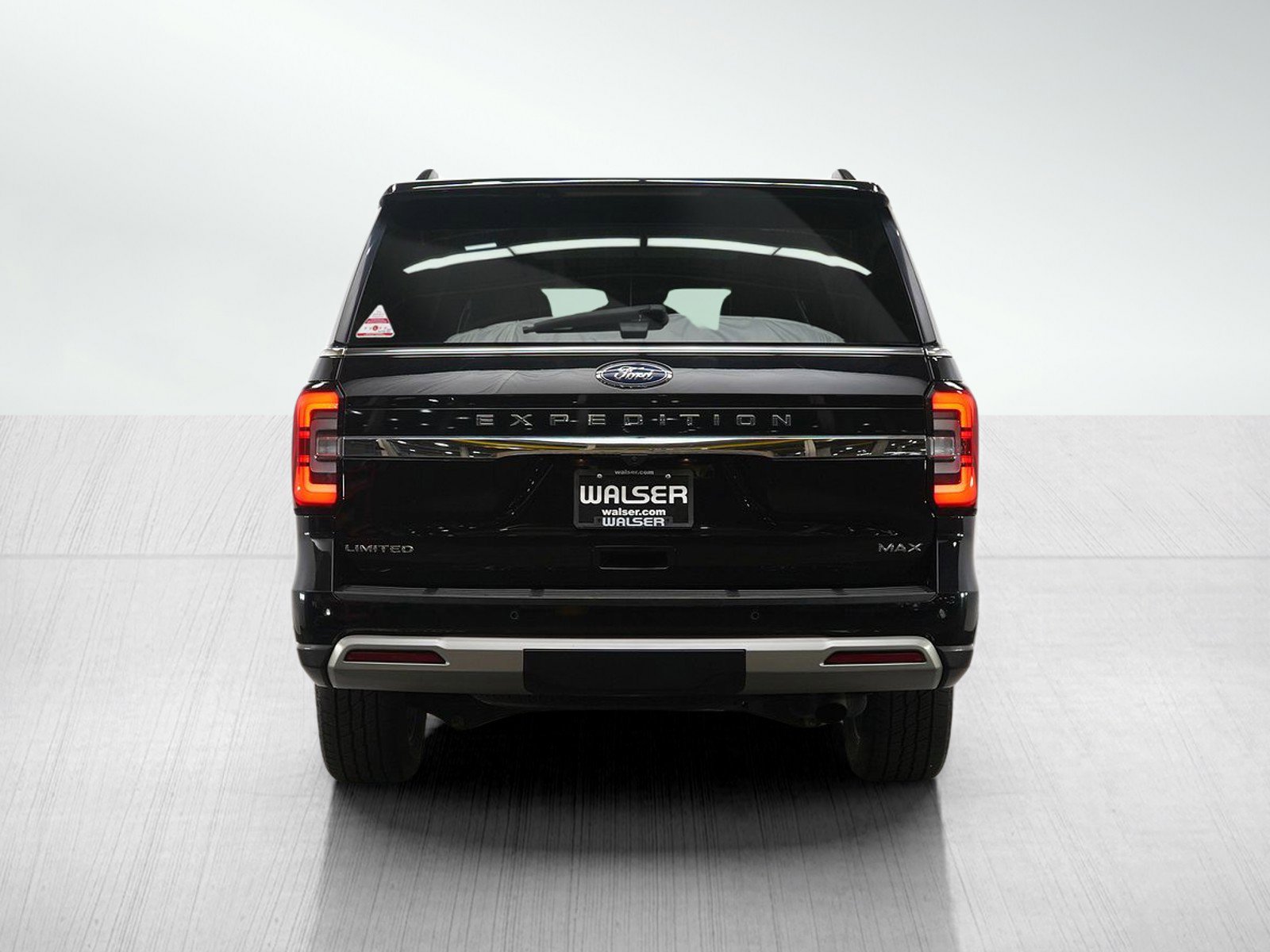 2023 Ford Expedition MAX Limited photo 3