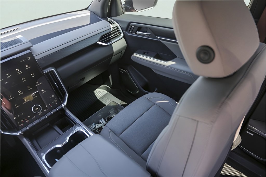 2025 Gmc Acadia Elevation photo 26