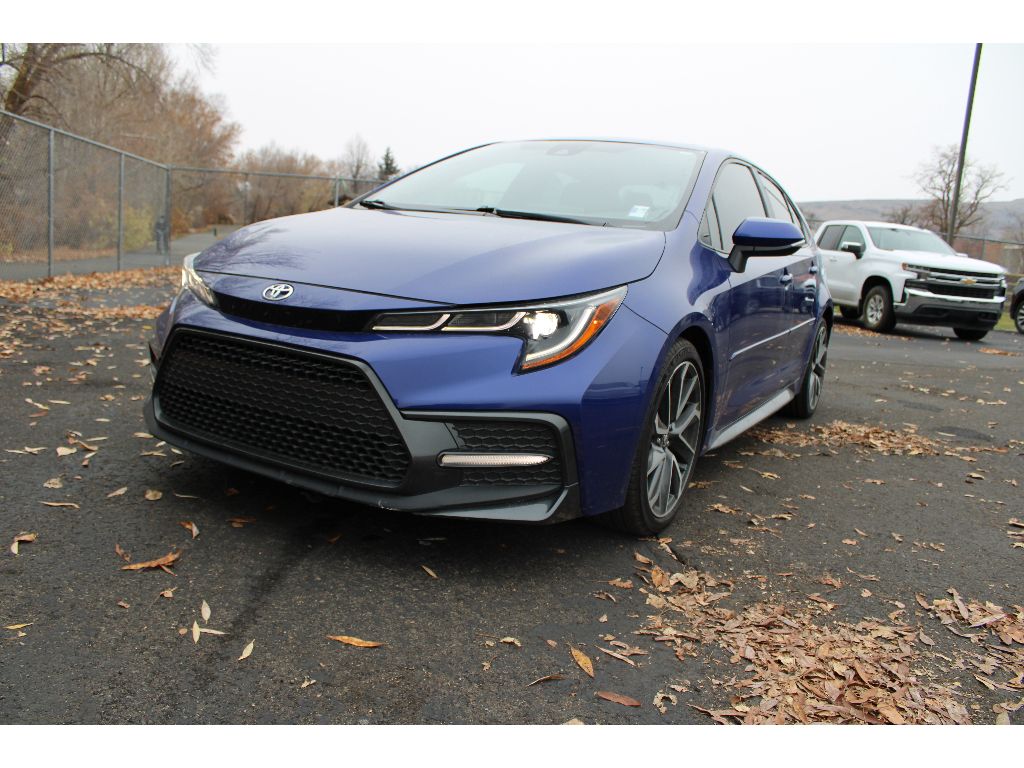 2020 Toyota Corolla SE photo 2