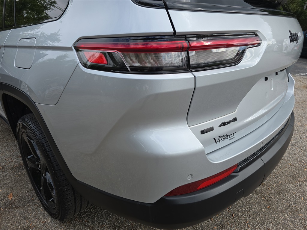 2023 Jeep Grand Cherokee Limited photo 33