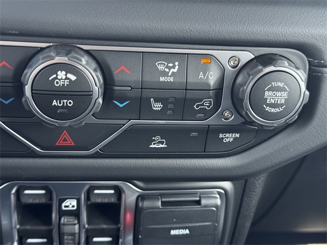 2025 Jeep Gladiator Sport photo 33