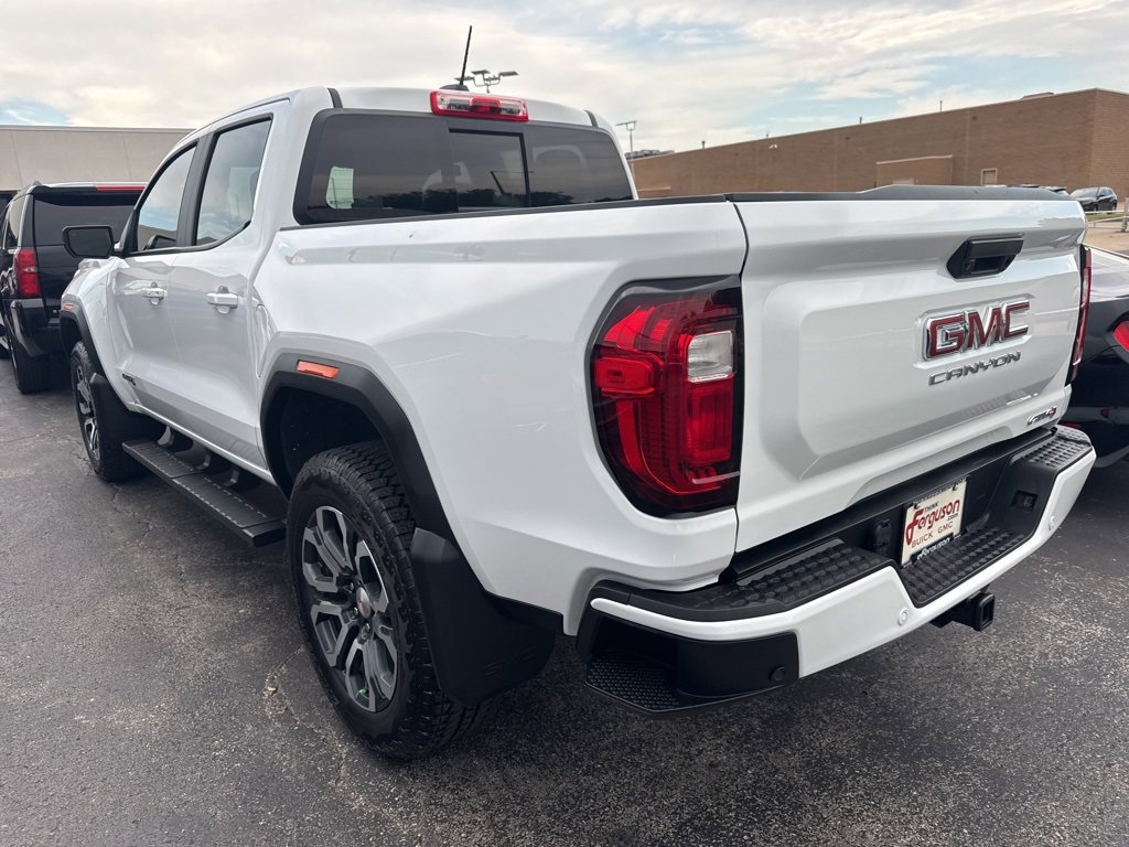 2024 Gmc Canyon AT4 photo 9