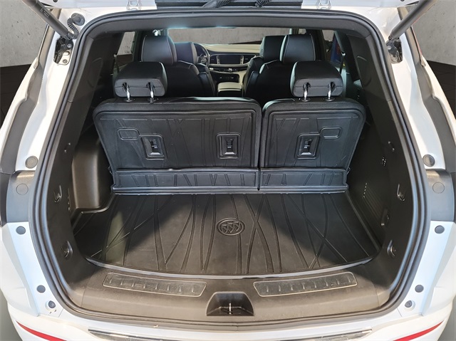 2024 Buick Enclave Avenir photo 7