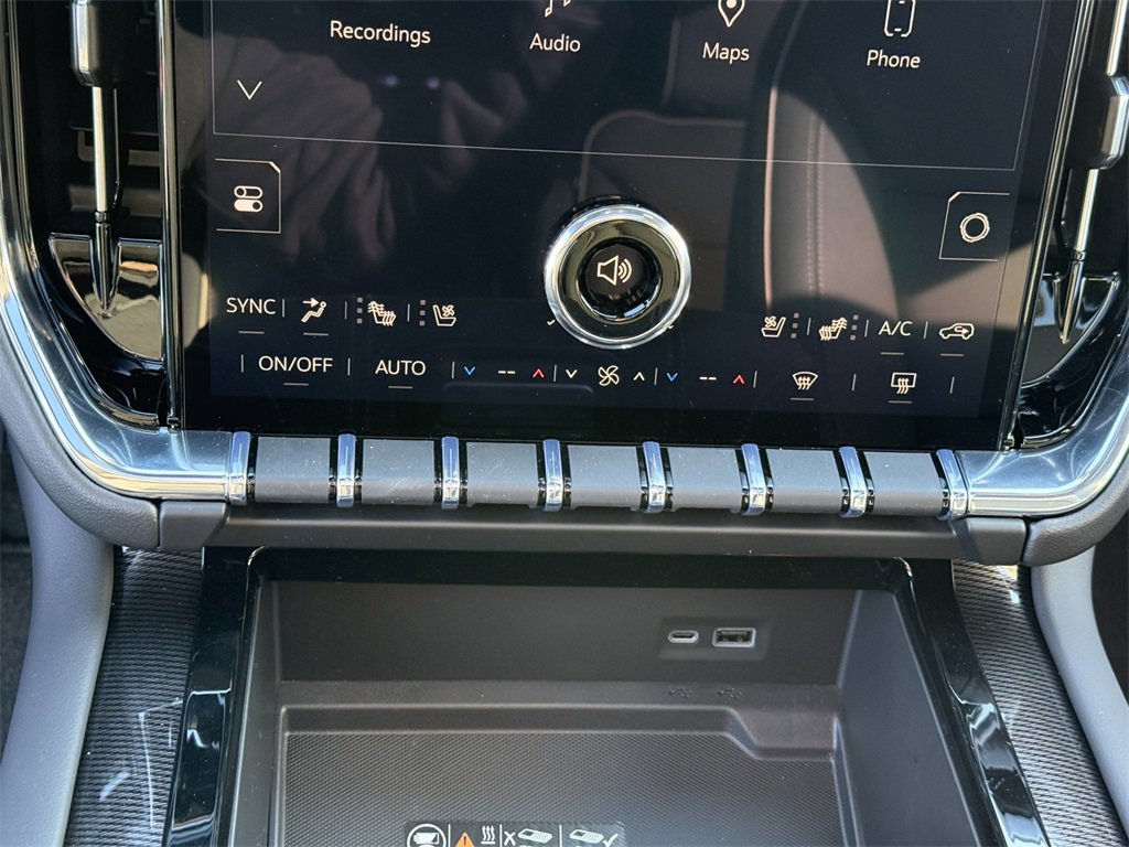 2026 GMC YUKON XL - Image 24