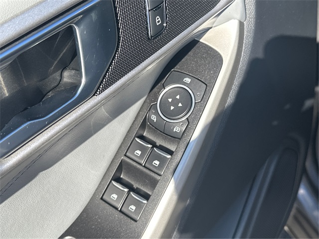 2022 Ford Explorer XLT photo 24