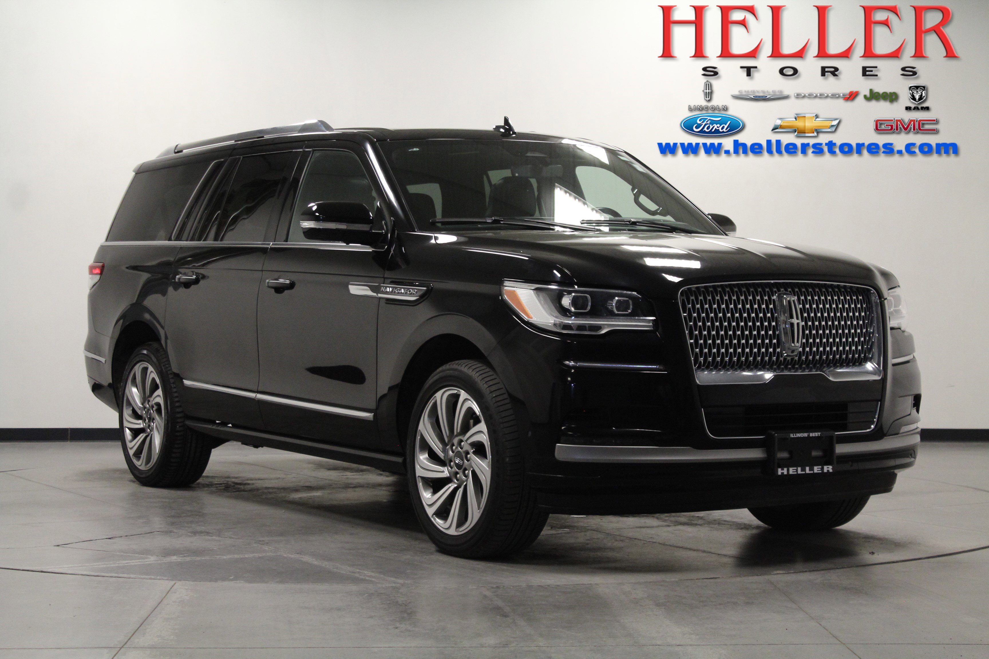 2023 Lincoln Navigator Reserve's photo