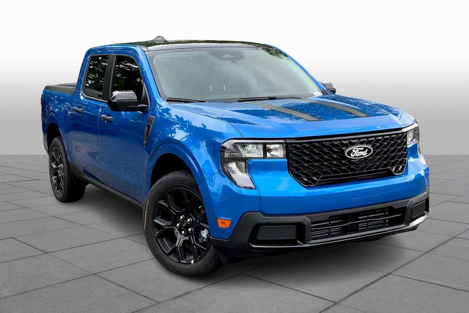 2025 Ford Maverick XLT photo 2