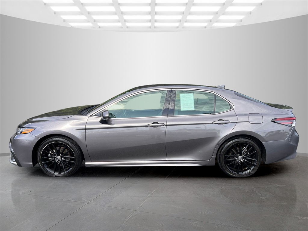 2023 Toyota Camry XSE photo 3