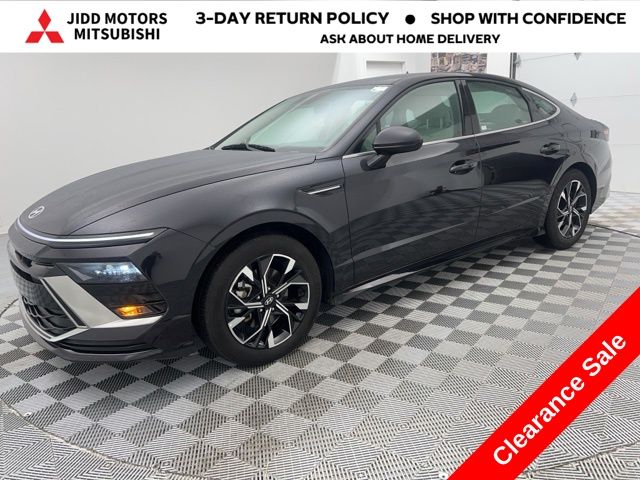 2025 Hyundai Sonata SEL's photo