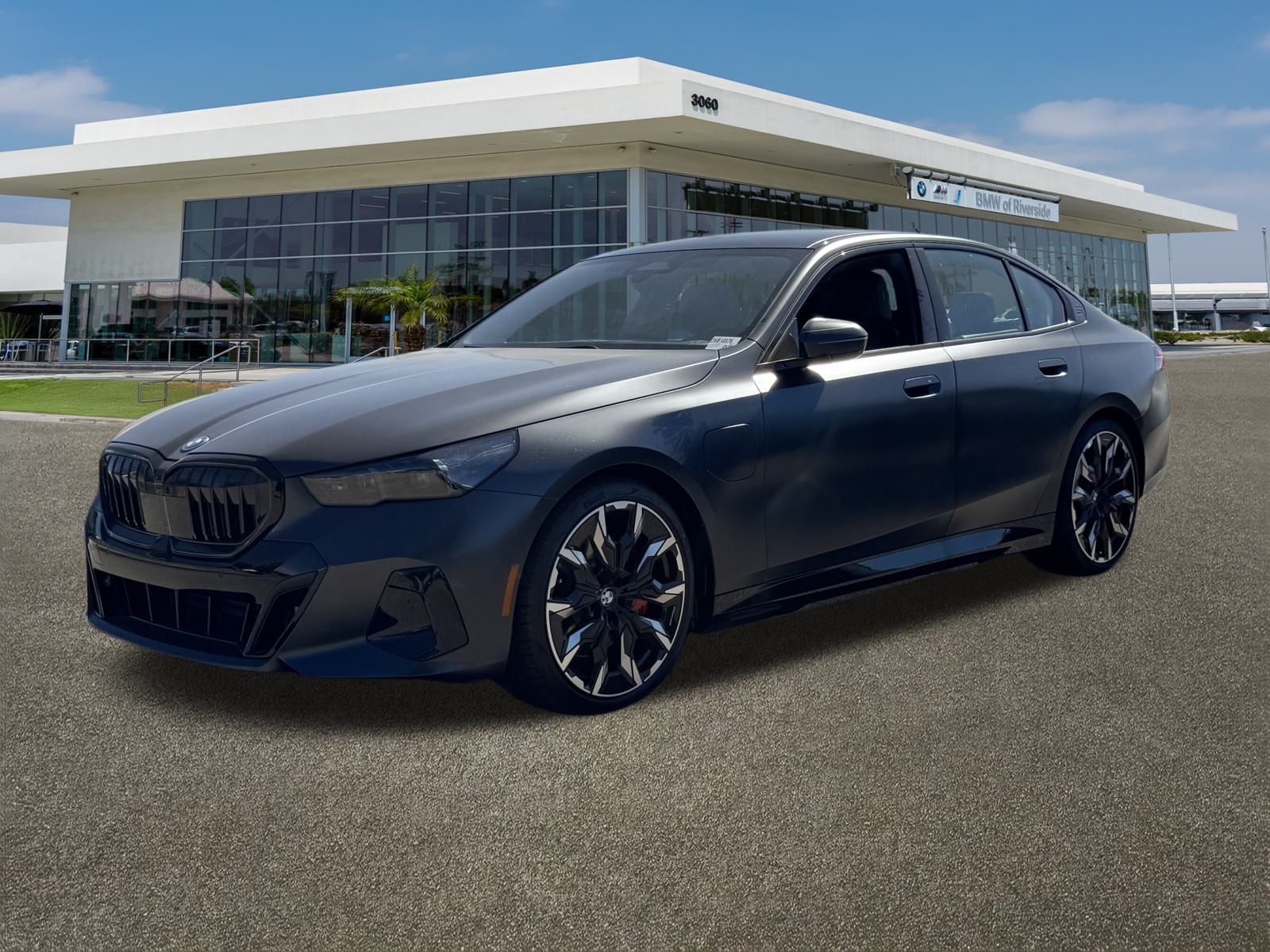 2026 Bmw 550e xDrive photo 4