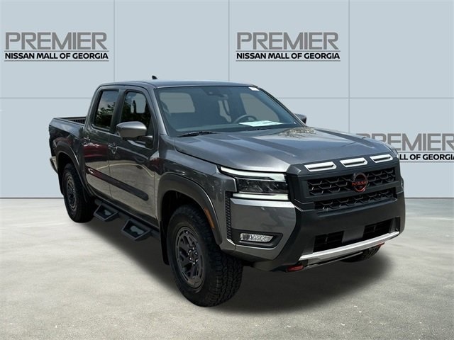 2025 Nissan Frontier PRO-4X photo 3