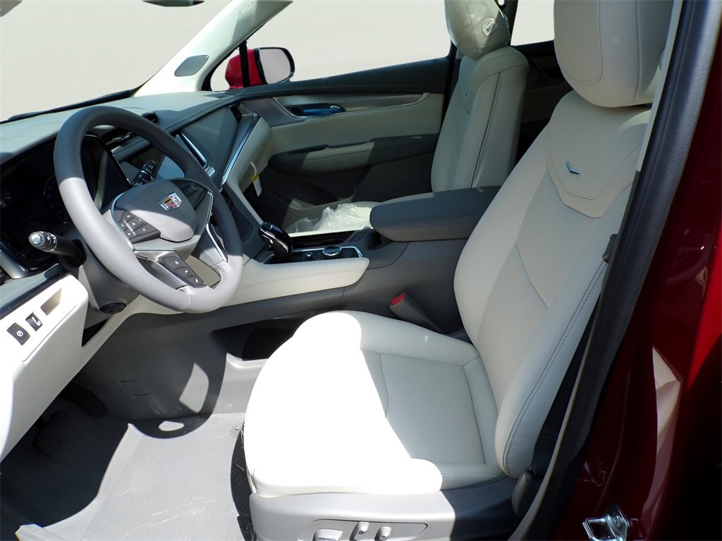2025 Cadillac XT5 Premium Luxury photo 6