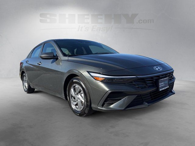 Used 2024 Hyundai Elantra SE with VIN KMHLL4DG8RU759192 for sale in Ashland, VA