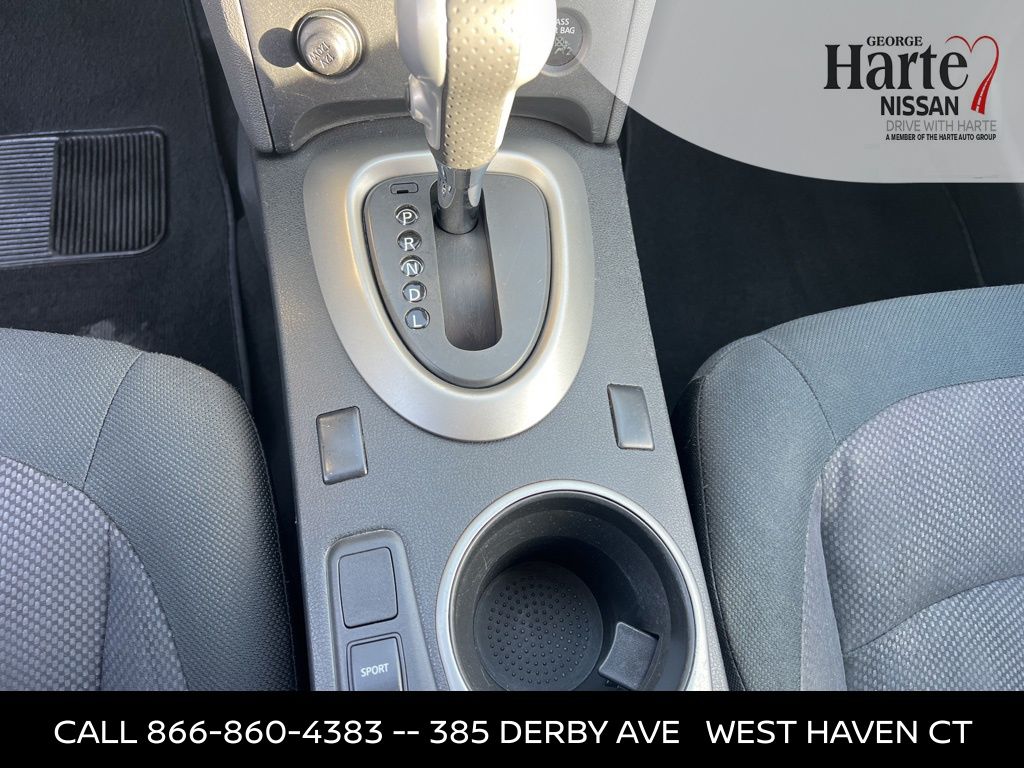 2013 Nissan Rogue S photo 24