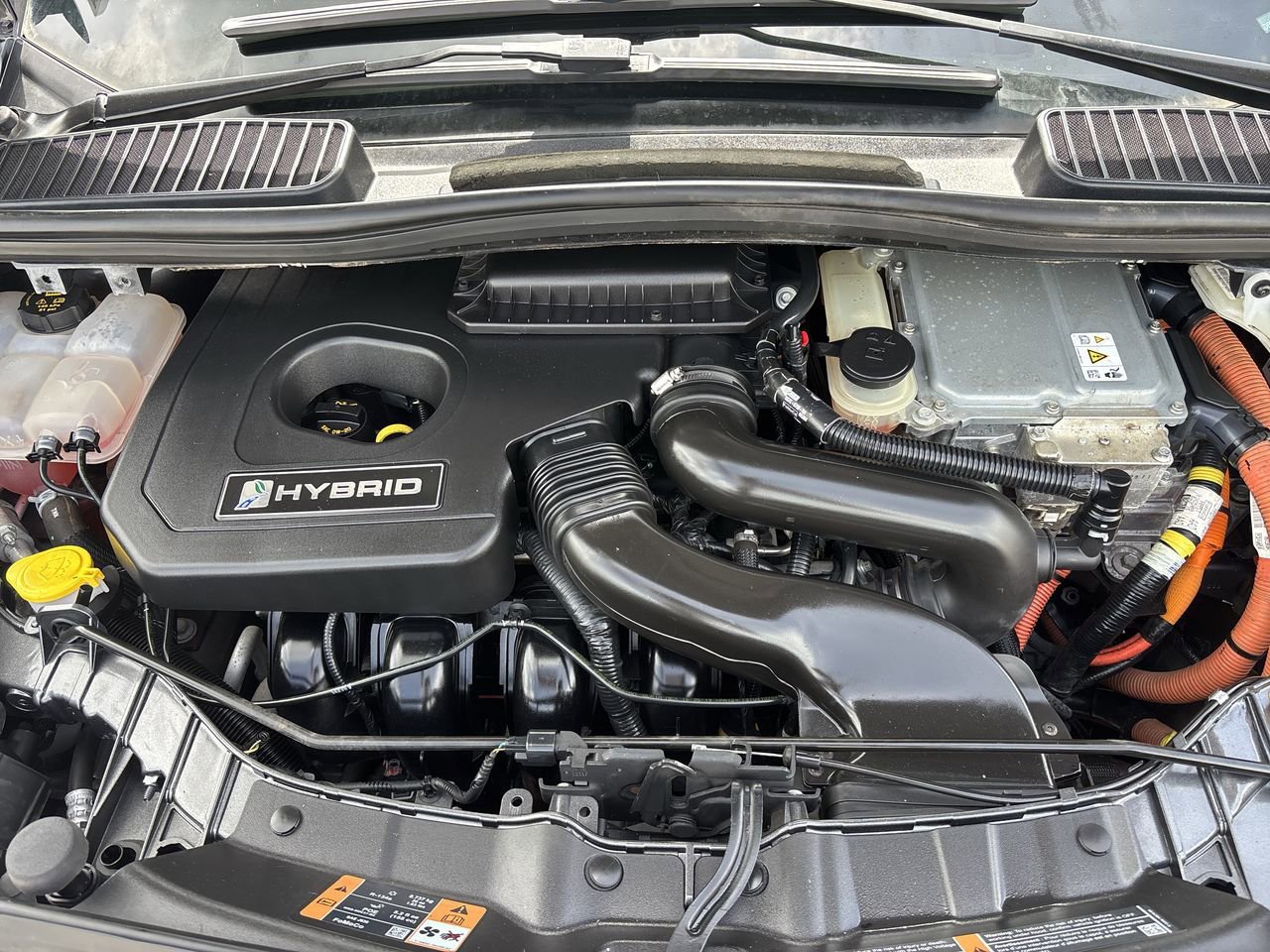 2017 Ford C-Max Hybrid SE photo 25