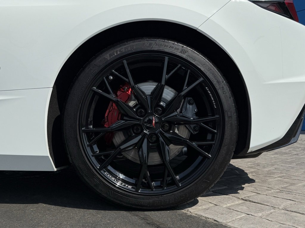 2025 Chevrolet Corvette Stingray 2LT photo 6