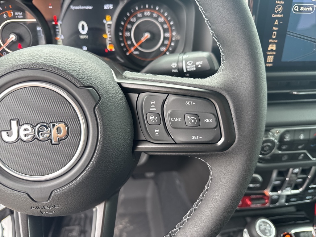 2025 Jeep Gladiator Mojave photo 50