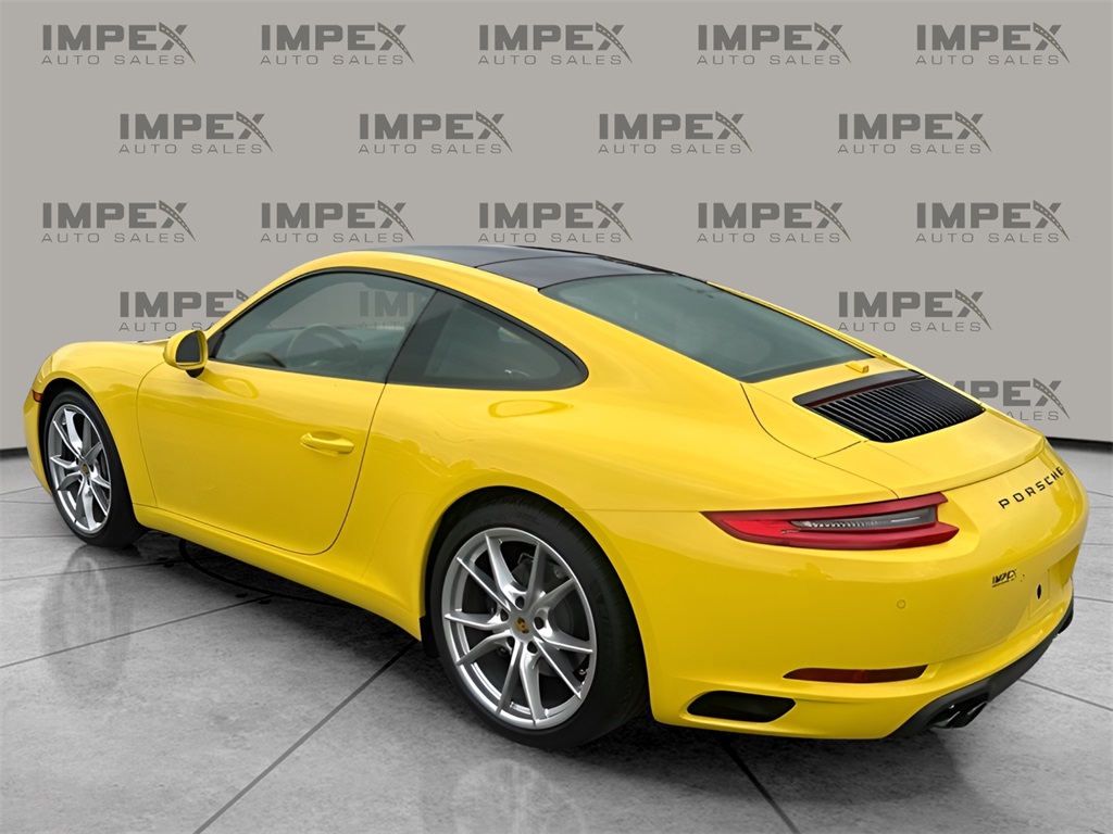 2018 Porsche 911 photo 3