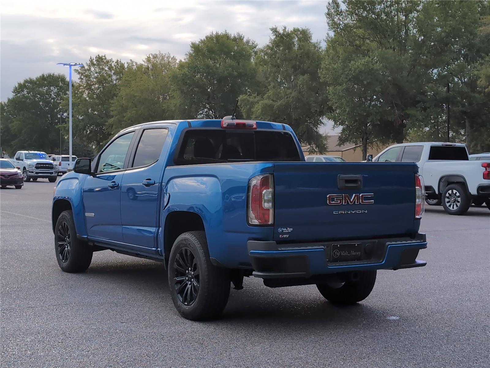 2022 Gmc Canyon Elevation photo 3
