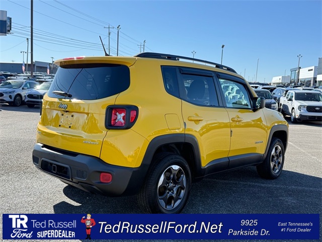 2017 Jeep Renegade Sport photo 2