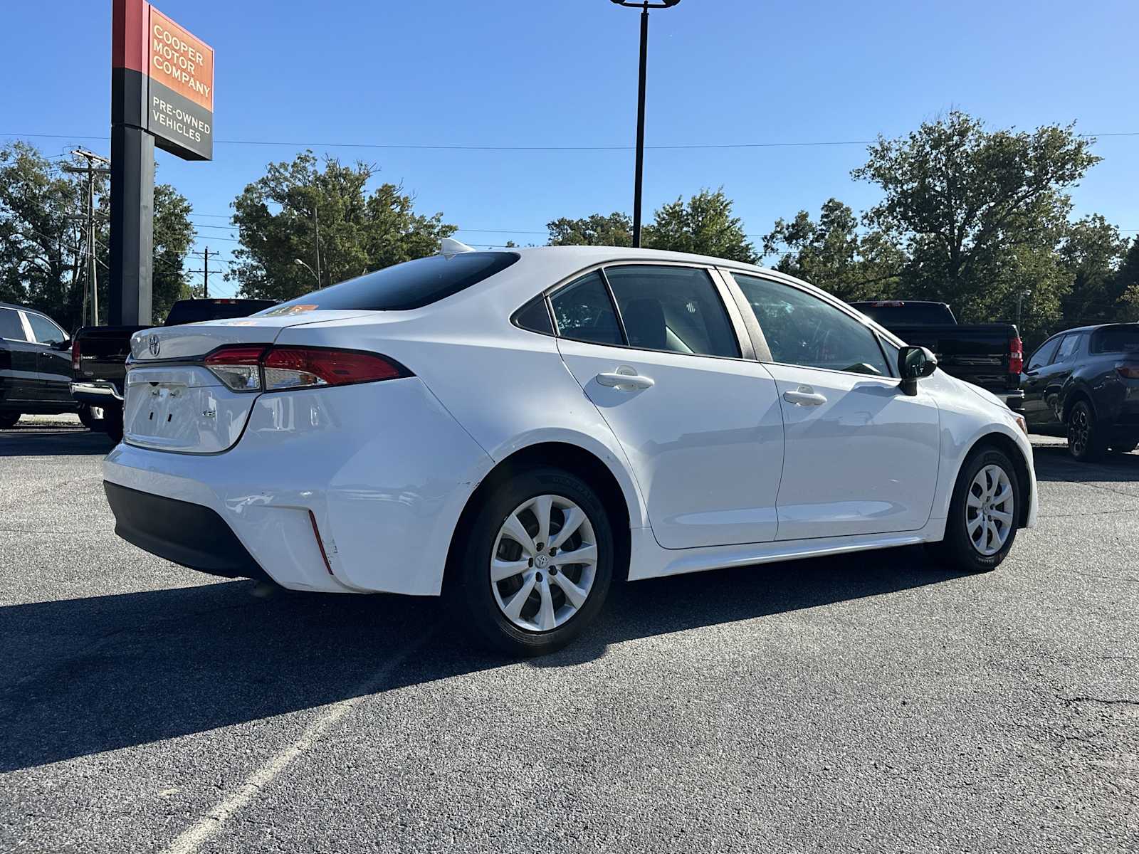 2023 Toyota Corolla LE photo 7