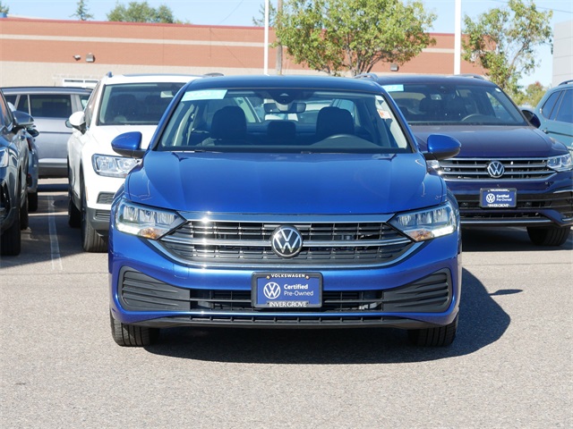 Certified 2024 Volkswagen Jetta SE with VIN 3VW7M7BU9RM031718 for sale in Inver Grove Heights, Minnesota