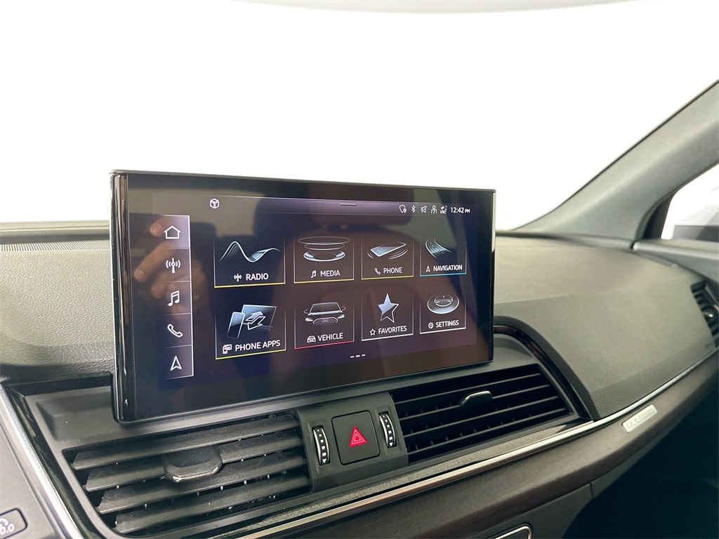 2022 Audi Q5 45 S line Premium photo 18