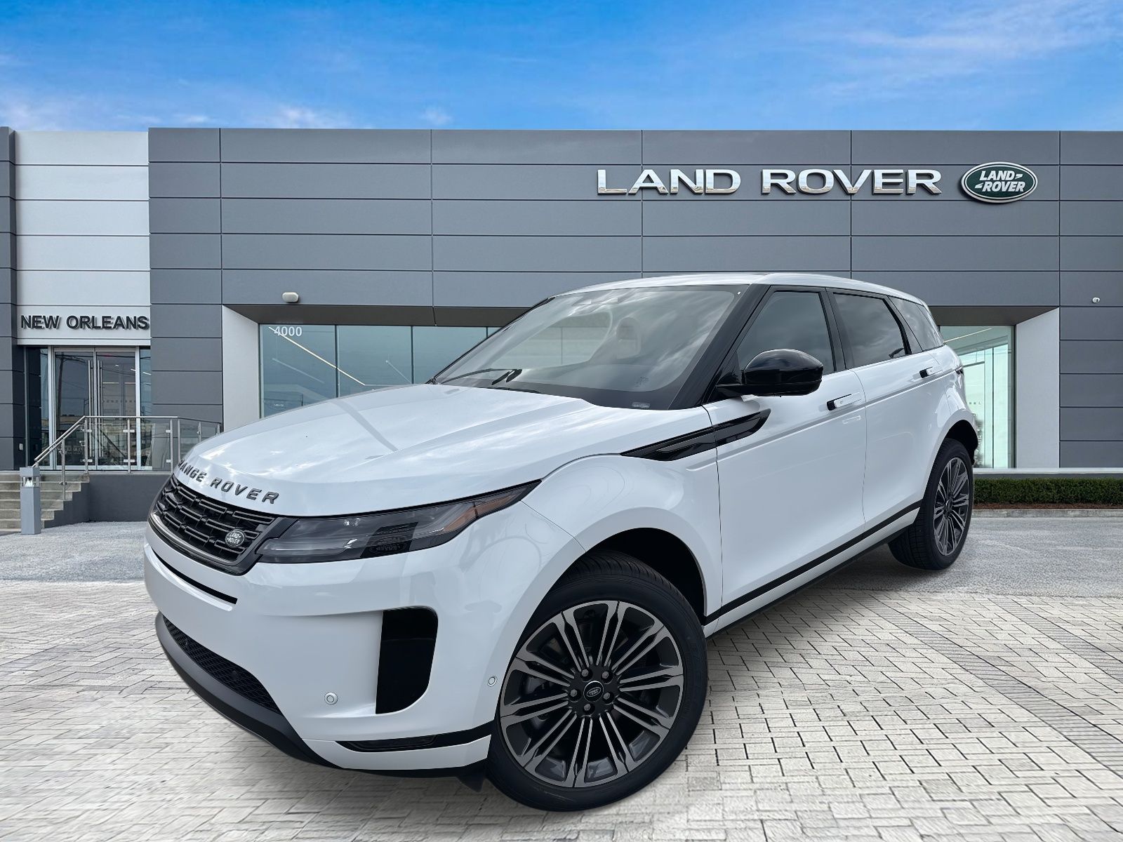 2026 Land Rover Range Rover Evoque S's photo