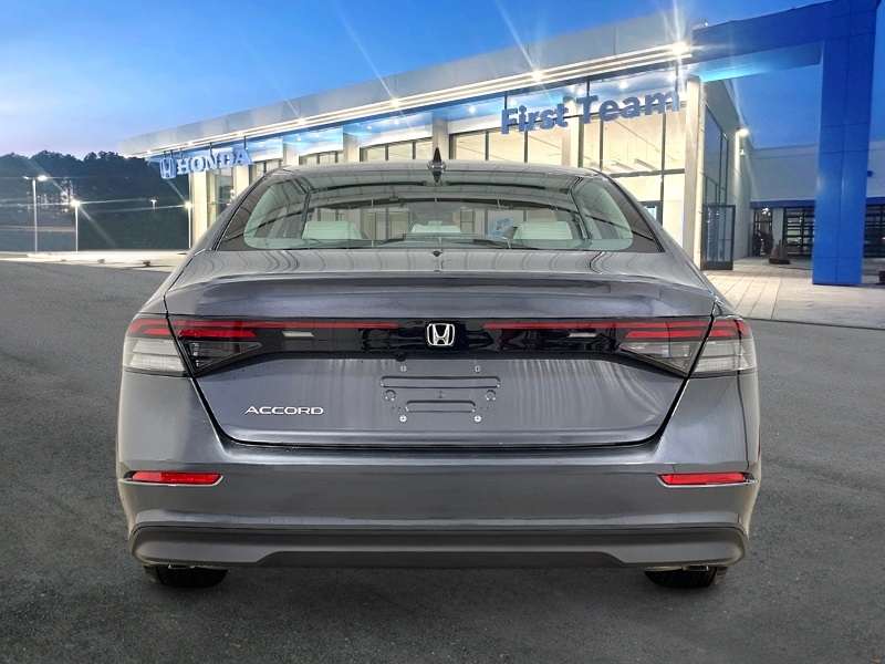 2025 Honda Accord LX photo 3