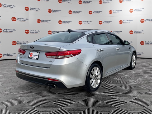 2018 Kia Optima EX photo 3