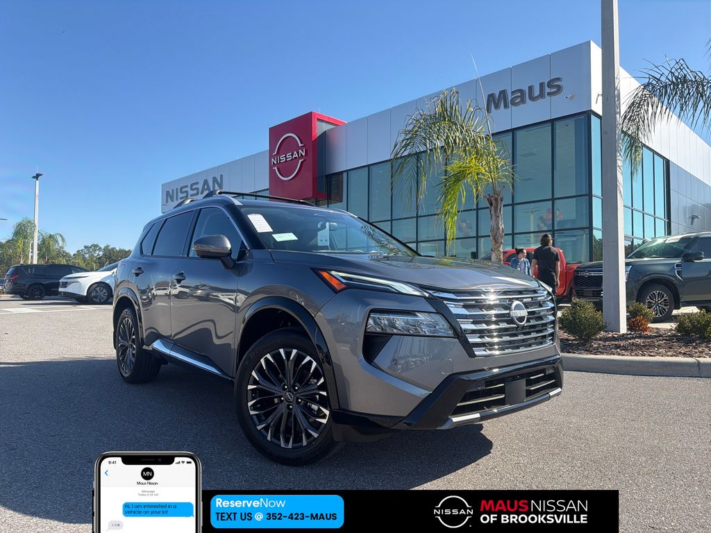 2026 Nissan Rogue Platinum's photo