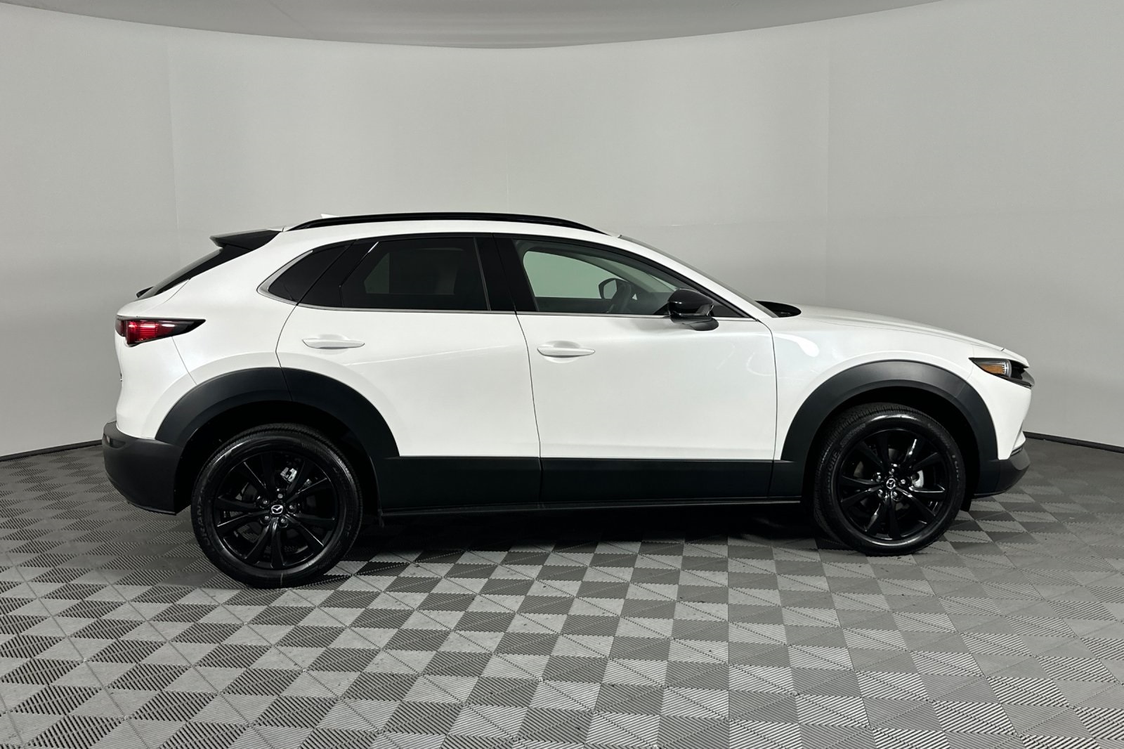 2025 Mazda CX-30 2.5 Turbo Premium photo 3