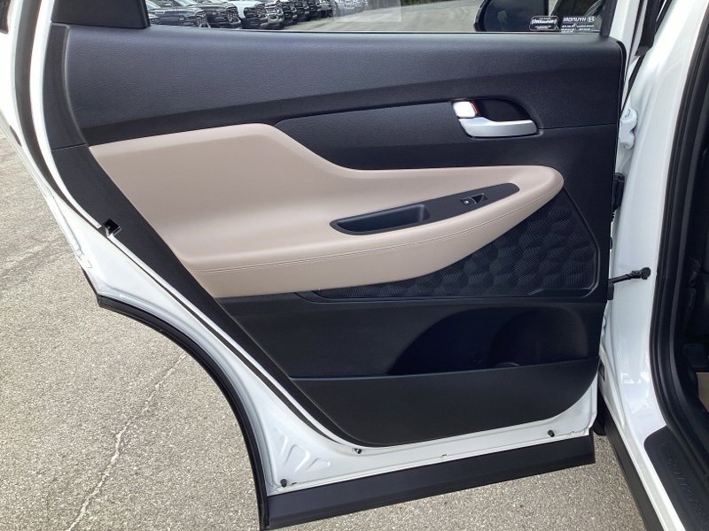 2022 Hyundai Santa Fe SEL photo 10