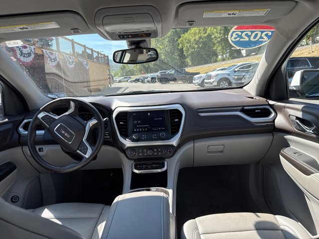 2023 Gmc Acadia SLT photo 14