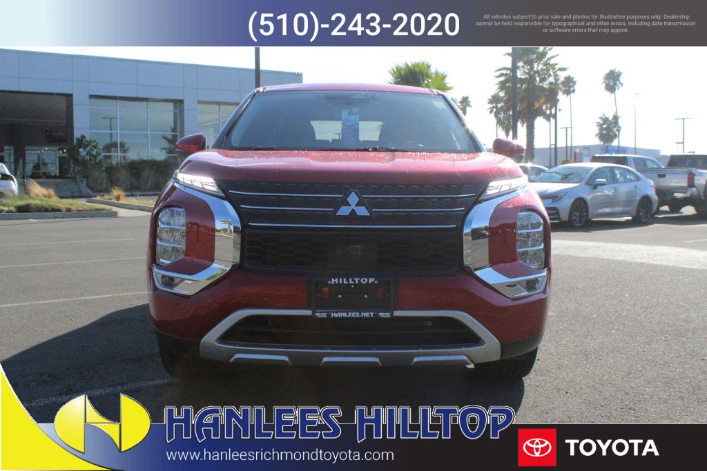 2024 Mitsubishi Outlander SE photo 4