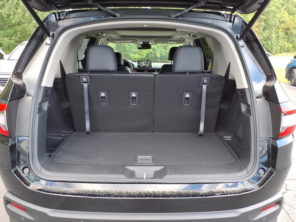 2025 Honda Pilot Touring photo 4