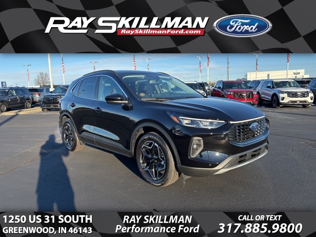 2026 Ford Escape Platinum's photo