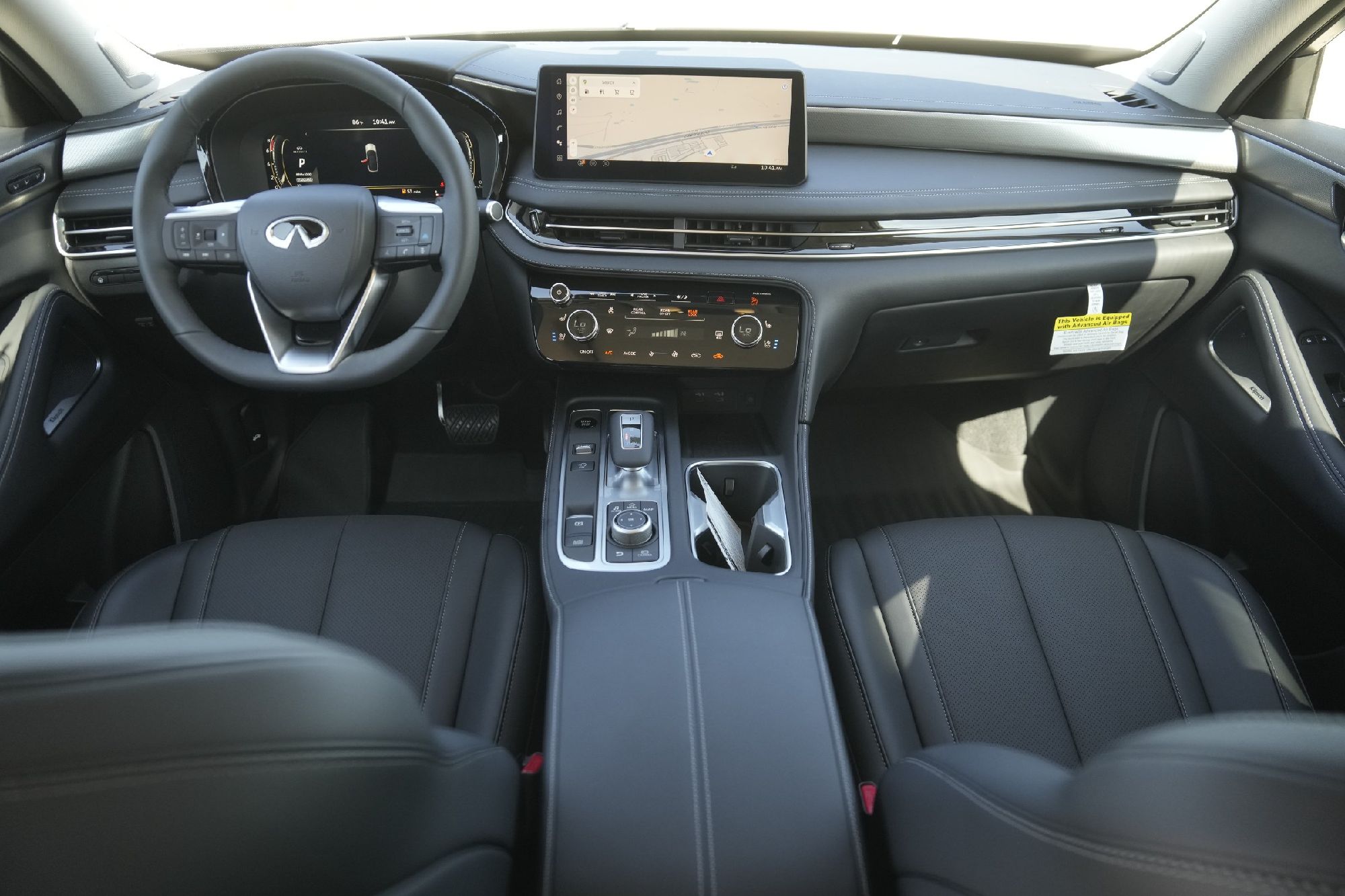 2026 Infiniti QX60 Luxe photo 16