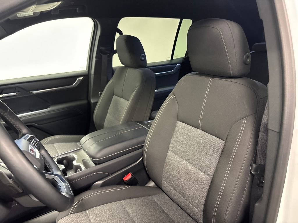 2025 Gmc Acadia Elevation photo 19