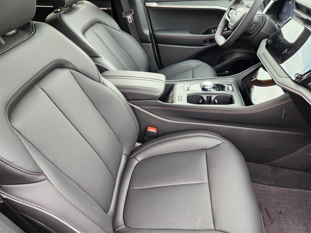2025 Jeep Wagoneer S Limited photo 10