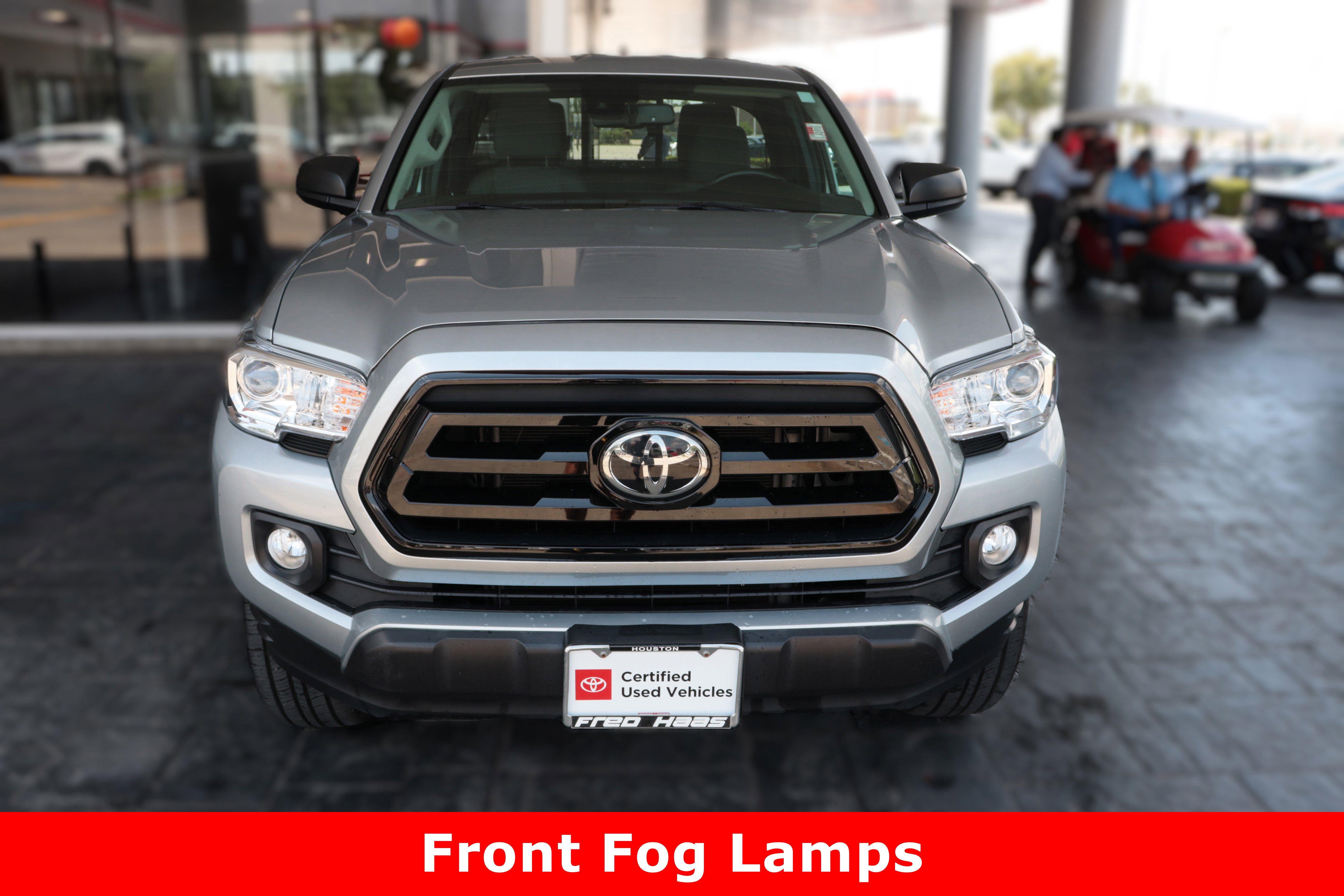 2023 Toyota Tacoma SR5 4x4 Access Cab photo 3