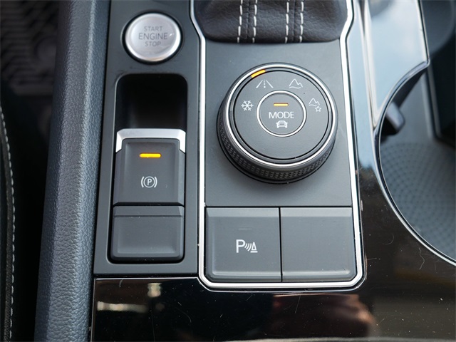 2022 Volkswagen Atlas SEL photo 25
