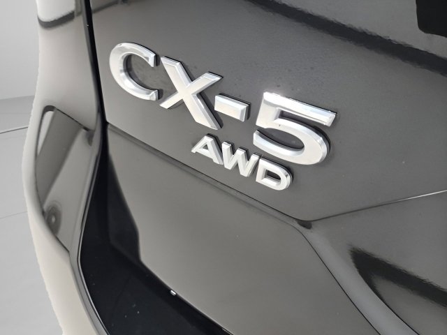 2022 Mazda CX-5 2.5 S Preferred photo 10