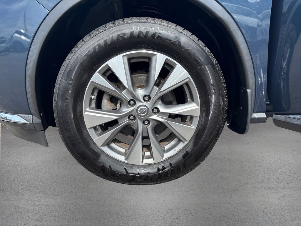 2017 Nissan Murano SL photo 12