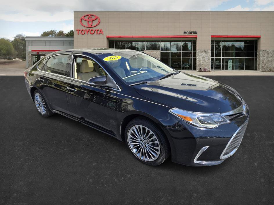2018 Toyota Avalon Limited photo 3